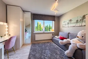 Īpaša privātmāja Bukultos – divas dzīvojamās daļas!