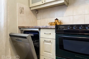 Atmospheric 3-room apartment with terrace in Vecmilgravis