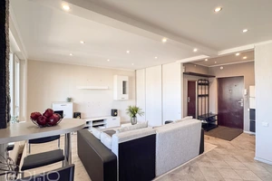 Plašs dzīvoklis-studija ar mūsdienīgu plānojumu Daugavgrīva