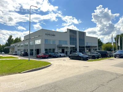 Офисные помещения в современном здании в стратегически выгодном месте