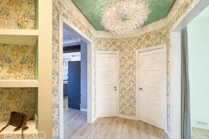 Elegants skandināvu stila dzīvoklis ar spēkā esošu vērtējumu