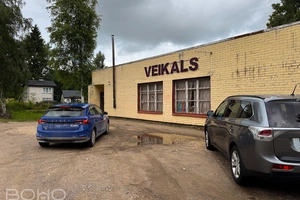 Dabas gleznainā harmonija un absolūts komforts: grezna, atjaunota māja klusuma un miera skavās