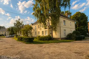 Stabila vērtība. Mierīga vide. Jūra tuvumā.