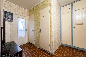 Divistabu dzīvoklis klusā, zaļā rajonā, 10 minūtes līdz jūrai